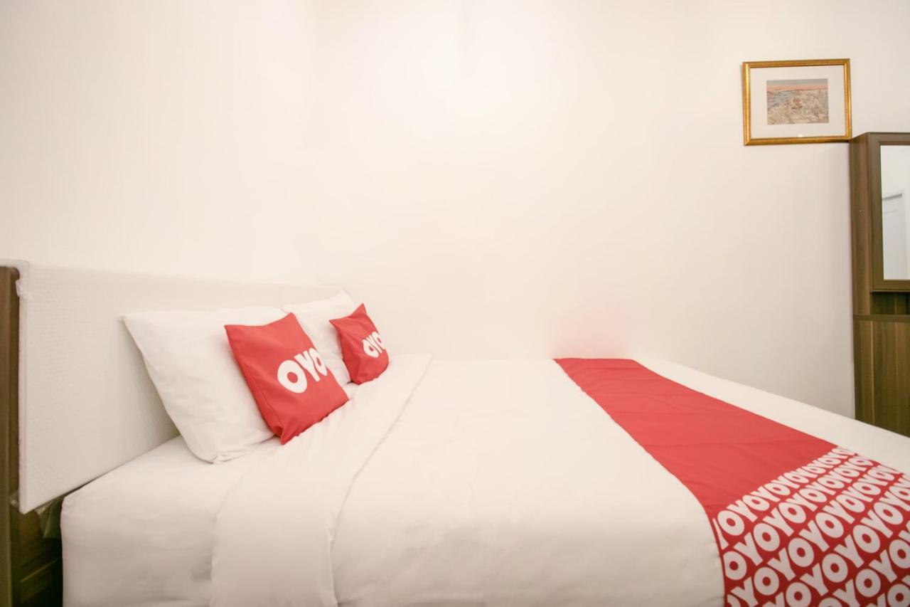 Oyo 568 Art Hotel Hua Lamphong بانكوك المظهر الخارجي الصورة