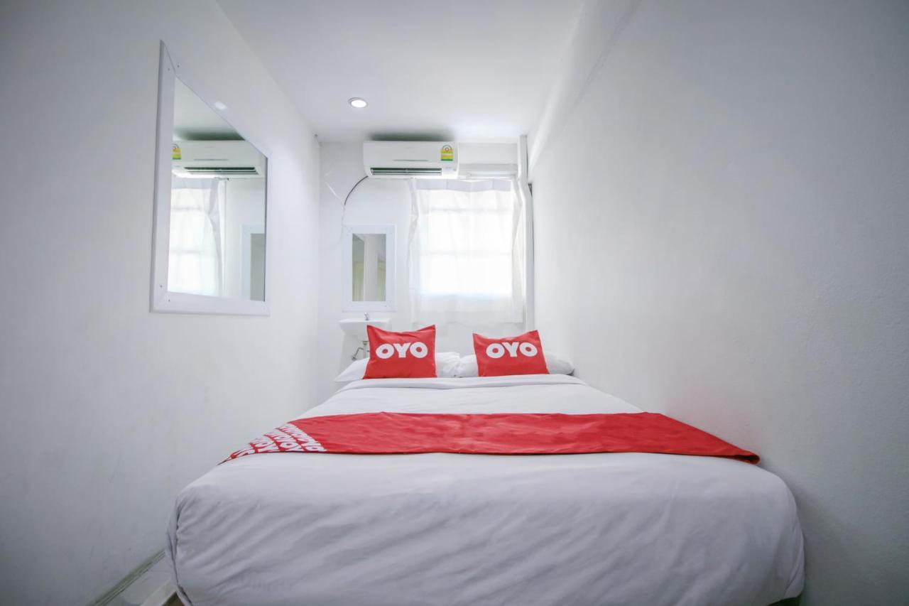Oyo 568 Art Hotel Hua Lamphong بانكوك المظهر الخارجي الصورة