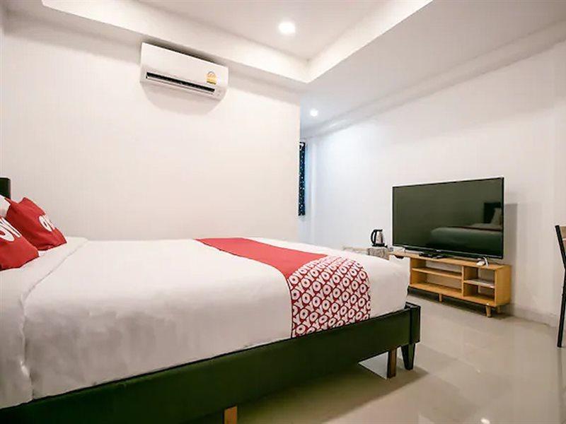 Oyo 568 Art Hotel Hua Lamphong بانكوك المظهر الخارجي الصورة