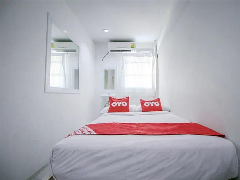 Oyo 568 Art Hotel Hua Lamphong بانكوك المظهر الخارجي الصورة