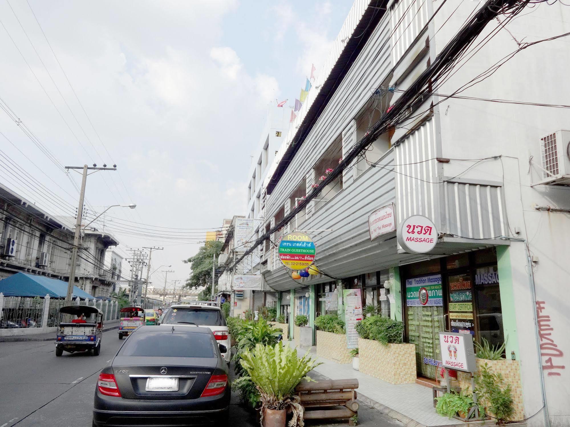 Oyo 568 Art Hotel Hua Lamphong بانكوك المظهر الخارجي الصورة