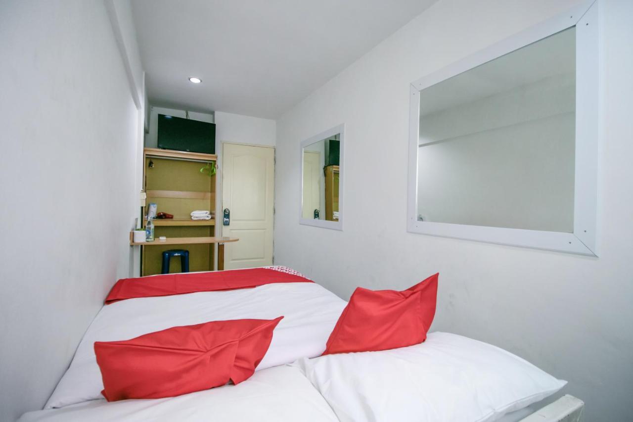 Oyo 568 Art Hotel Hua Lamphong بانكوك المظهر الخارجي الصورة