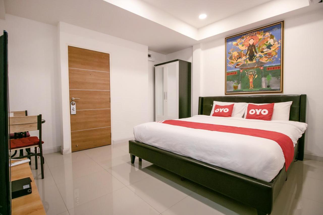 Oyo 568 Art Hotel Hua Lamphong بانكوك المظهر الخارجي الصورة