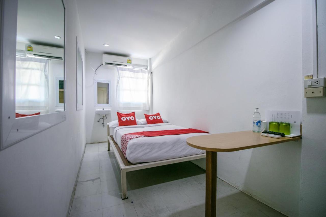 Oyo 568 Art Hotel Hua Lamphong بانكوك المظهر الخارجي الصورة